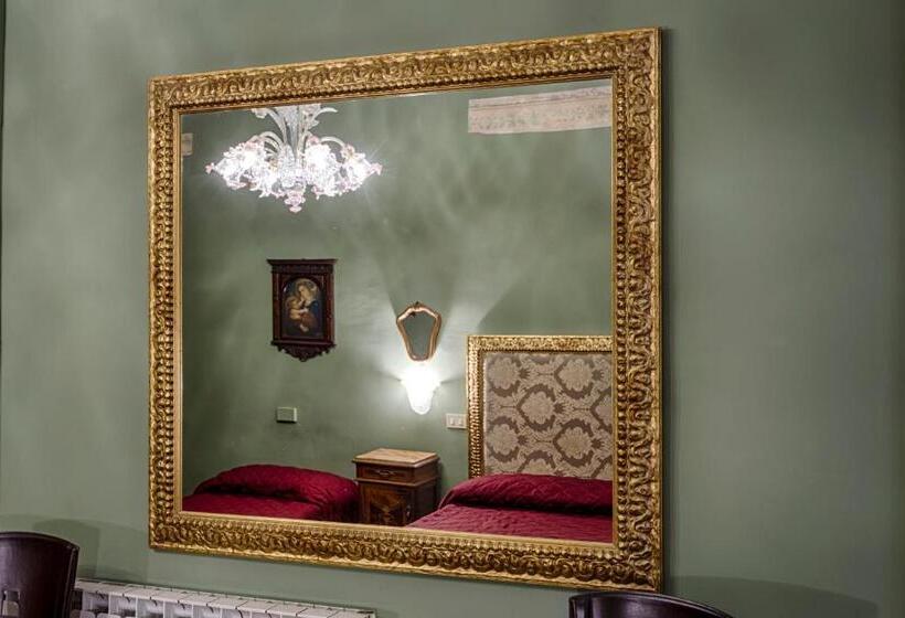 Quarto Triplo Standart, Guerrato