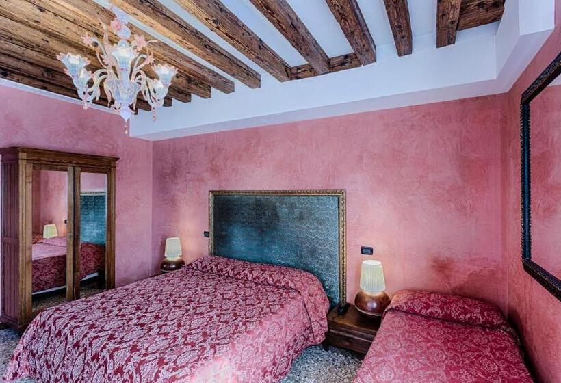 Quarto Triplo Standart, Guerrato