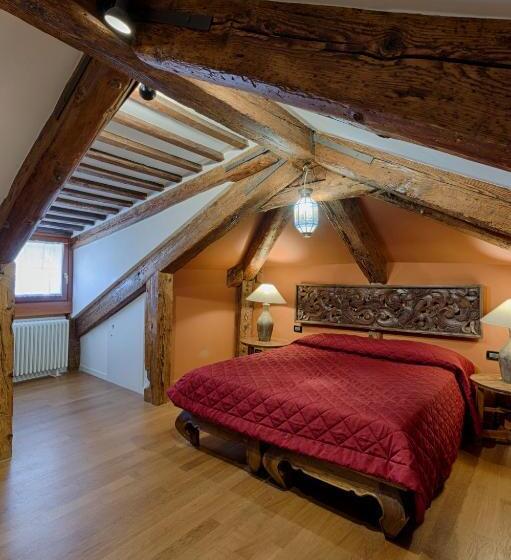 Quarto Ático, Guerrato