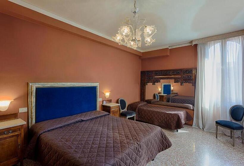 Quarto Triplo Standart, Guerrato