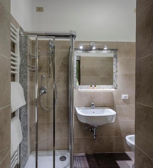 Quarto Triplo Standart, Guerrato