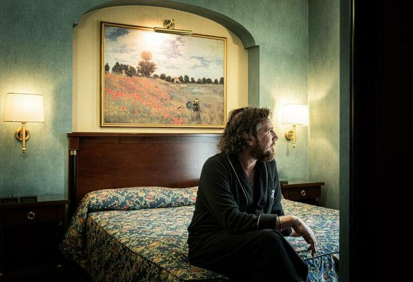 수피리어 룸, Petite Fleur