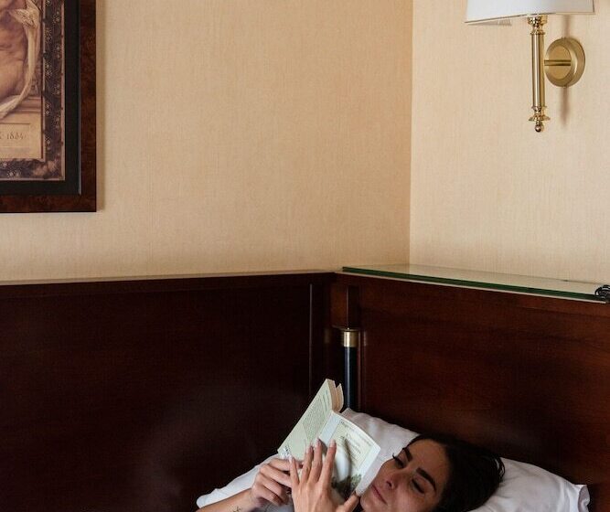 수피리어 싱글 룸, Petite Fleur