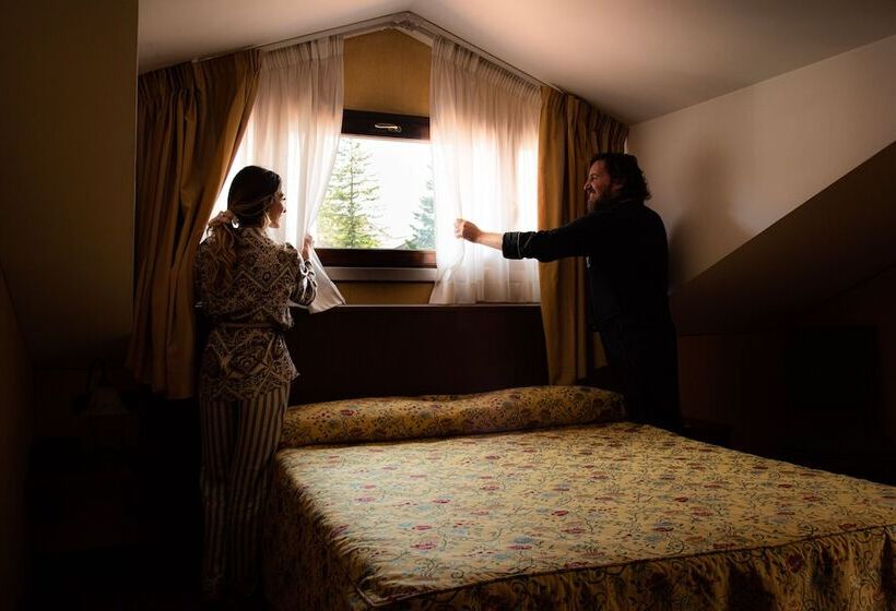 수피리어 룸, Petite Fleur