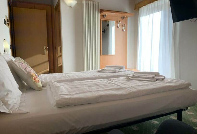 חדר סטנדרט, Pezzotti