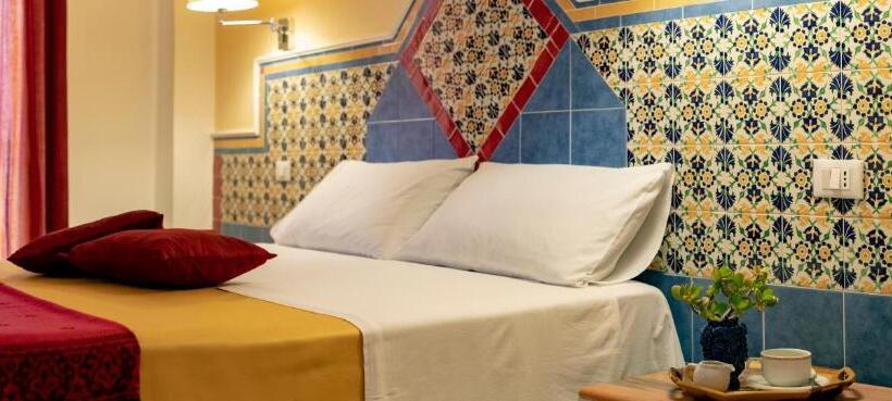 غرفة إقتصادية, Riva Del Sole