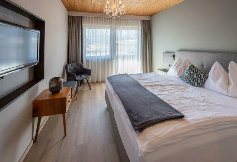 古典房间, Scherer