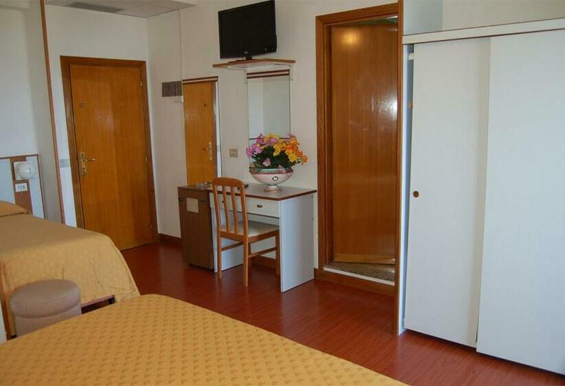 חדר סטנדרט, Tassoni