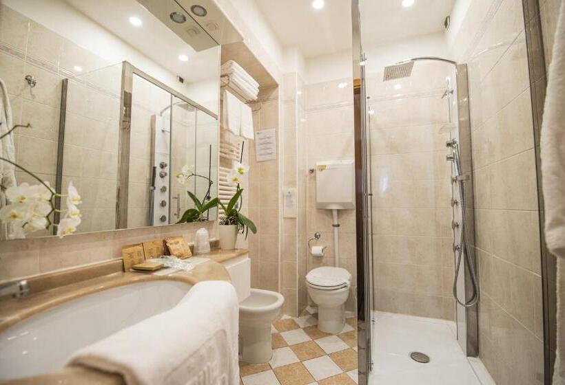 四人标准间, Villa Imperina