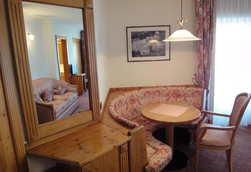 Comfort room with balcony, Zum Wolf