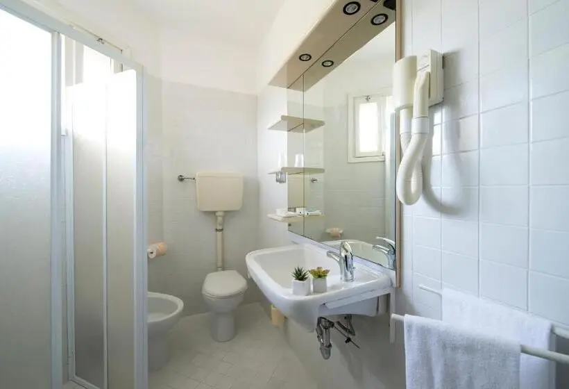 Standard Kolmen Hengen Huone, Nice Hotel Bibione