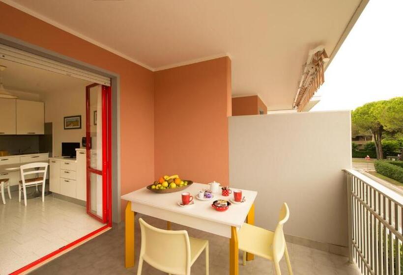 Апартаменты 1 Спальня с Террасой, Nice Hotel Bibione