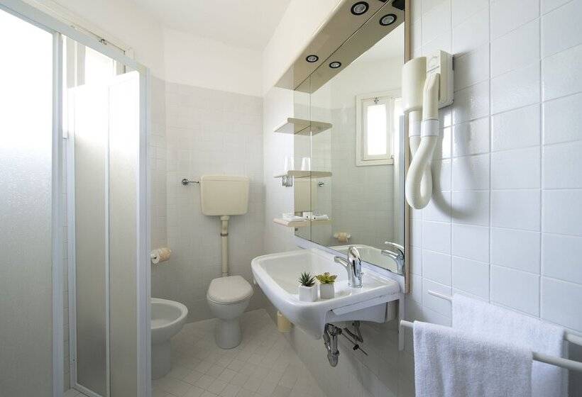 バルコニー付きスタンダードルーム, Nice Hotel Bibione