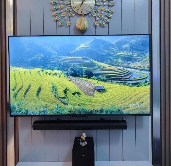 1 Sovrums Lägenhet med Balkong, Cozy Condo Home Along Edsa With A City View