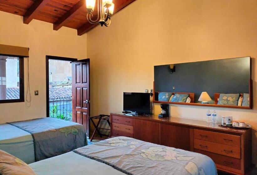 اتاق استاندارد چهار تخته, La Casa B & B