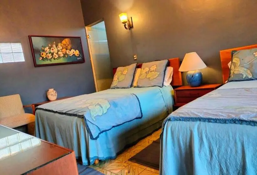 スタンダード４人部屋, La Casa B & B