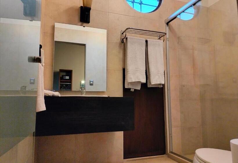 اتاق استاندارد چهار تخته, La Casa B & B