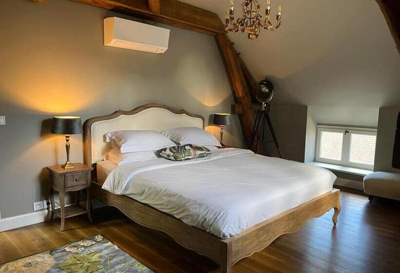 Номер Deluxe Кровать Кинг, Number 8