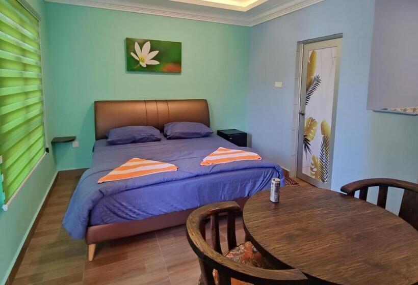 غرفة سوبيريور, Capital O 90949 Pelangi Beach Resort Mersing