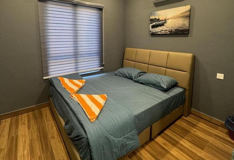 Президентский Люкс, Capital O 90949 Pelangi Beach Resort Mersing