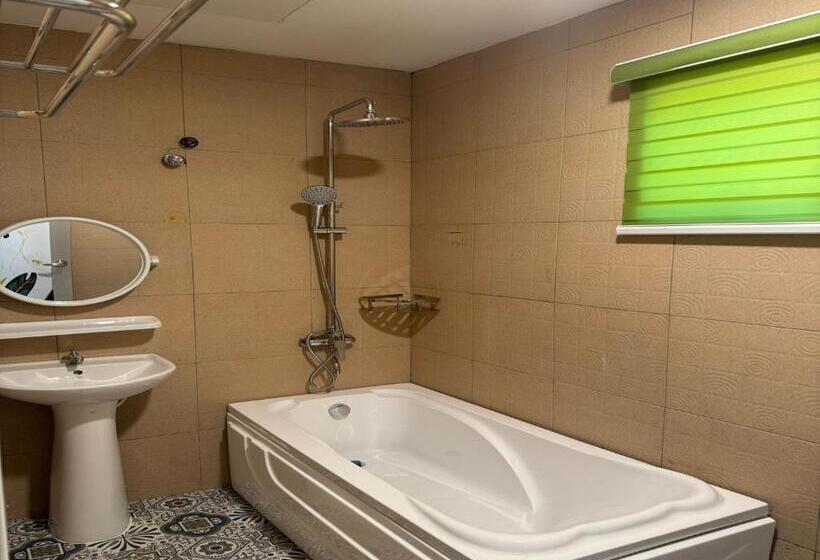 Студия Стандарт, Capital O 90949 Pelangi Beach Resort Mersing