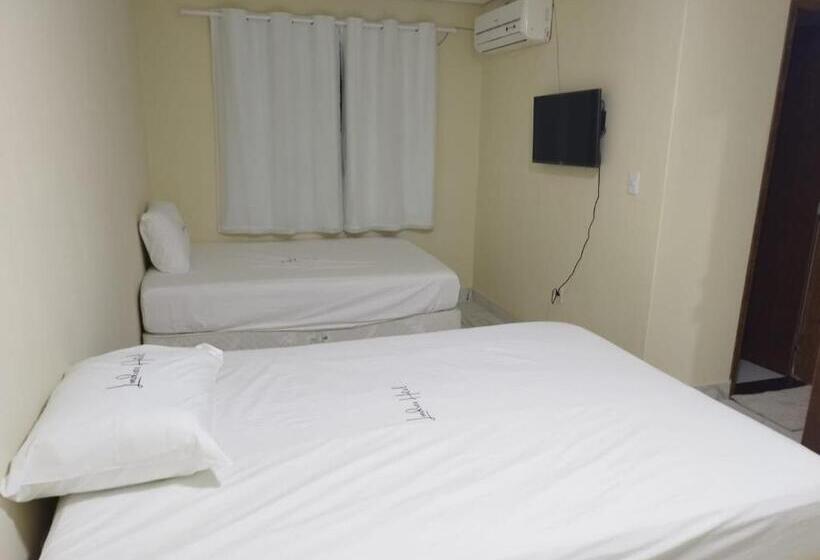 标准三人间, Londres