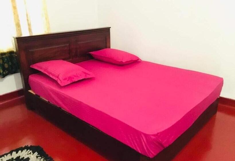 غرفة قياسية, Mount Pearl