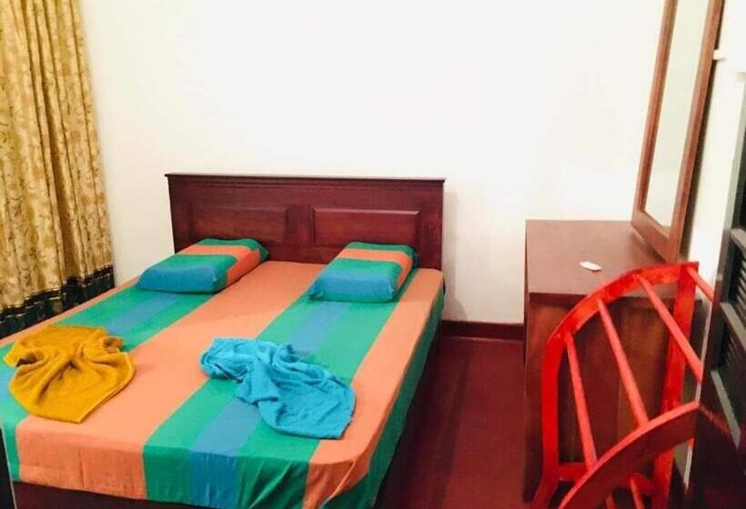 غرفة قياسية فردية, Mount Pearl