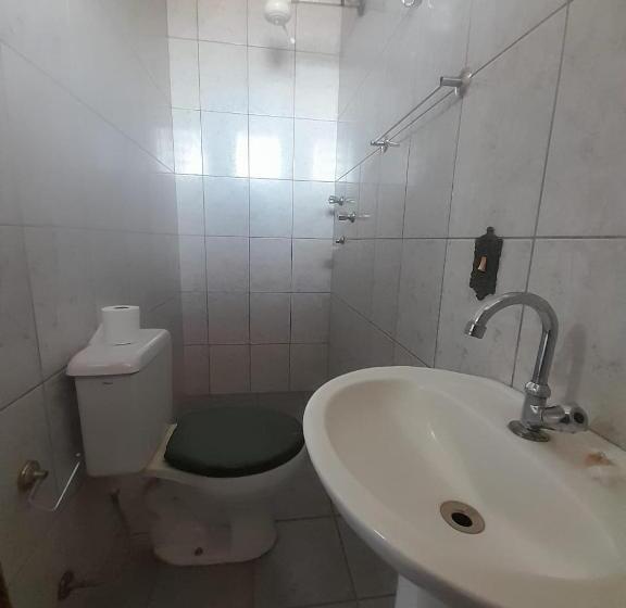 חדר סטנדרט, Quarto Para Temporada