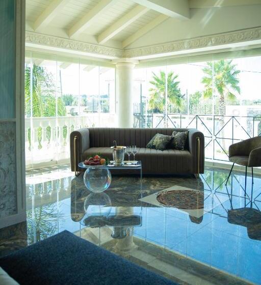 غرفة ديلوكس سرير كينج, Thalos Boutique Home