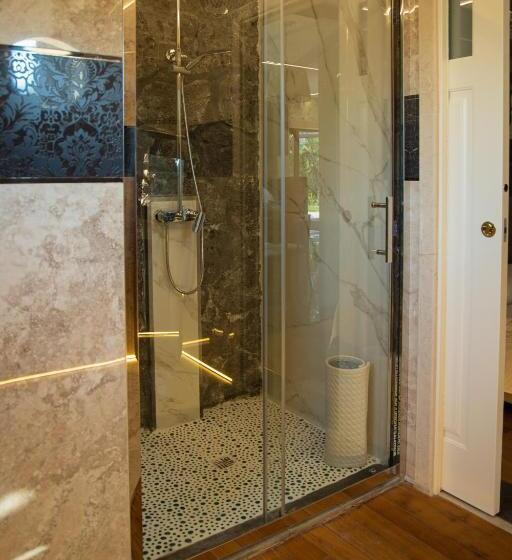 غرفة قياسية مطلّة علي الحديقة, Thalos Boutique Home