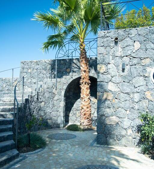 غرفة قياسية مطلّة علي الحديقة, Thalos Boutique Home