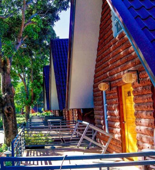 Семейный Номер, Dawal Lakeview Resort