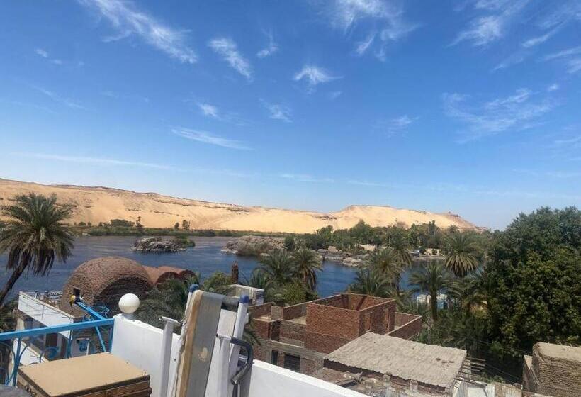 اتاق استاندارد سه نفره, Basmatic 2 Nubian Guest House