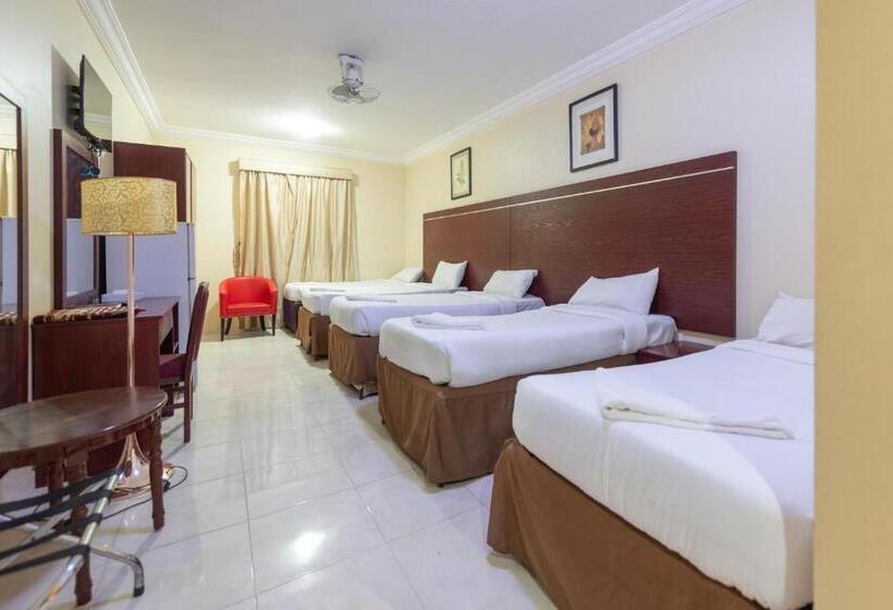 Четырехместный Номер Стандарт, فندق شموخ المقام مكة المكرمة