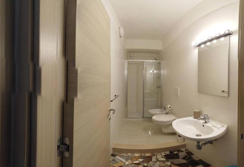 Четырехместный Номер Стандарт, B&b L'oasi