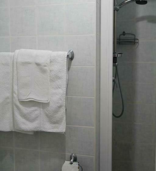 اتاق استاندارد یک نفره, B&b Luna Blu