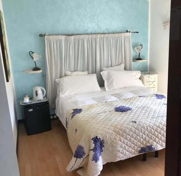 اتاق استاندارد, Villa Adriana Varese