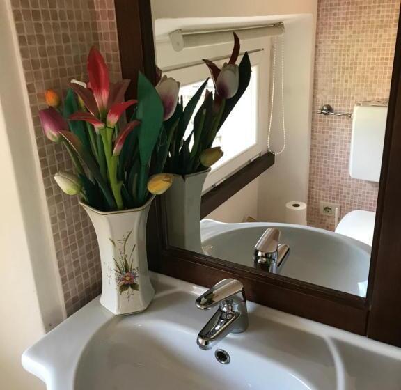 اتاق استاندارد با بالکن, Villa Adriana Varese