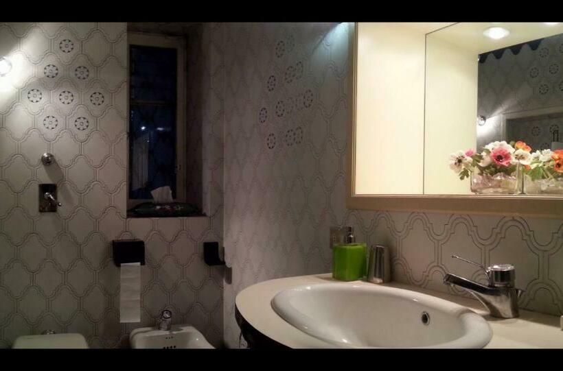 标准单人间, Casa Calicantus