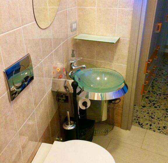 Standard Triple Room, Catalan Room S