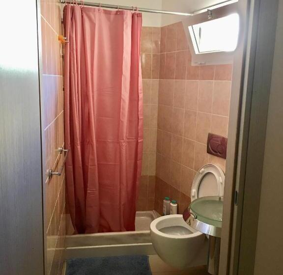 Standard Triple Room, Catalan Room S