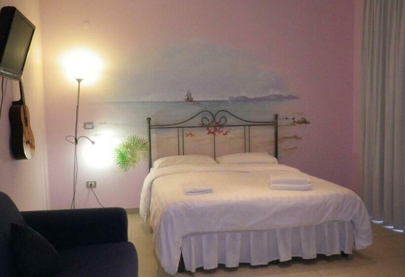 استودیوی استاندارد, Elisart Guest House