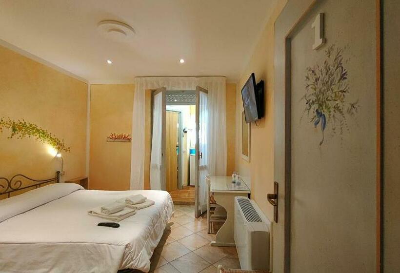 اتاق استاندارد, Elisart Guest House