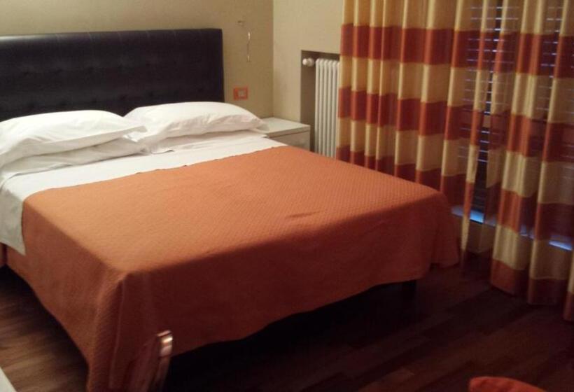 חדר סופריור לשלושה, Corso Alaxi Hotels