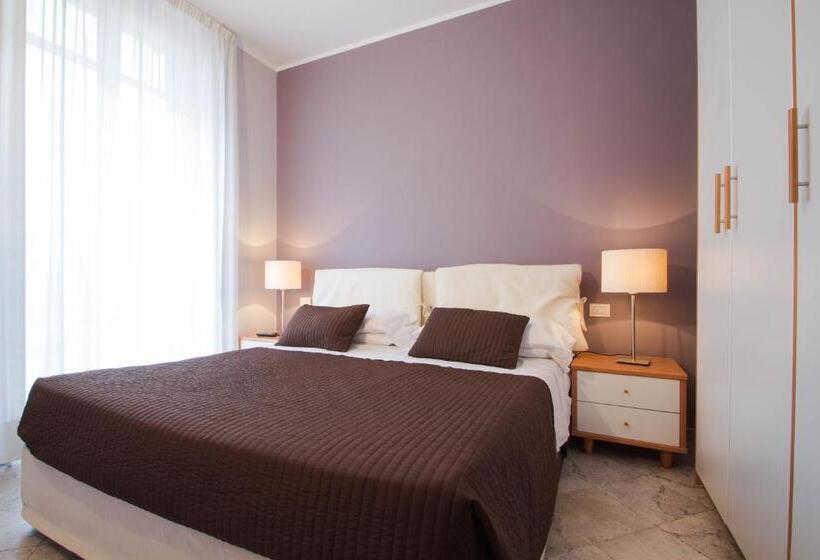 דירת חדר, Corso Alaxi Hotels