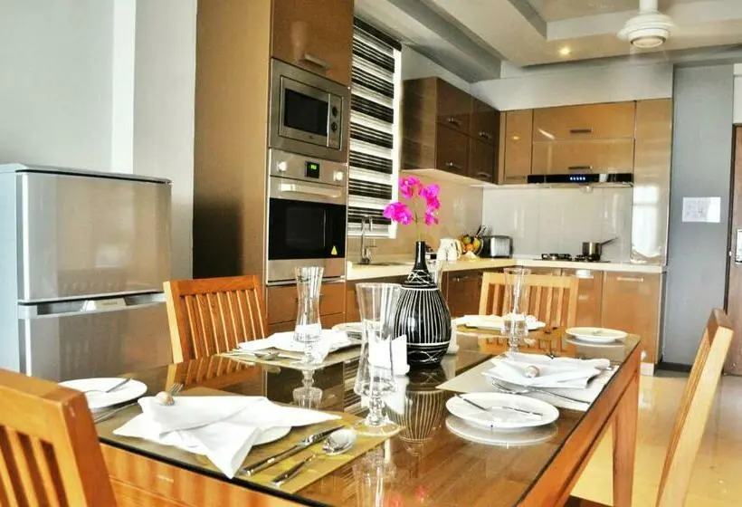 آپارتمان 2 خوابه, Airport Comfort Inn Premium