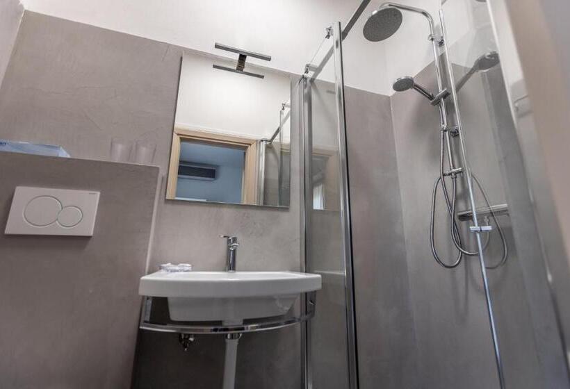 اتاق استاندارد با چشم‌انداز کوهستان, Al Molino