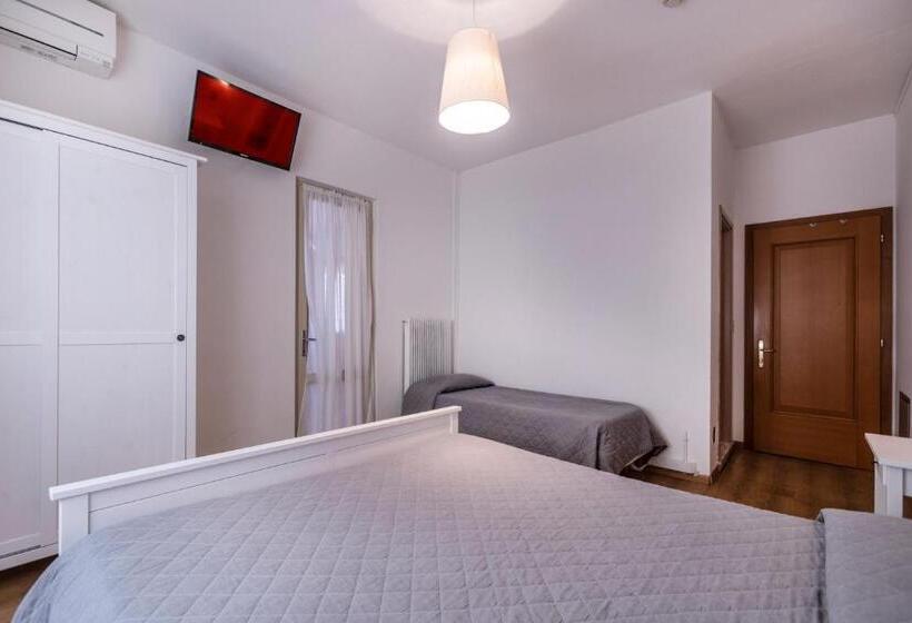 اتاق سوپریور چهار تخته, Al Molino