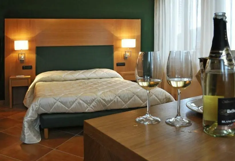 Sviitti, Mingone Hotel Ristorante
